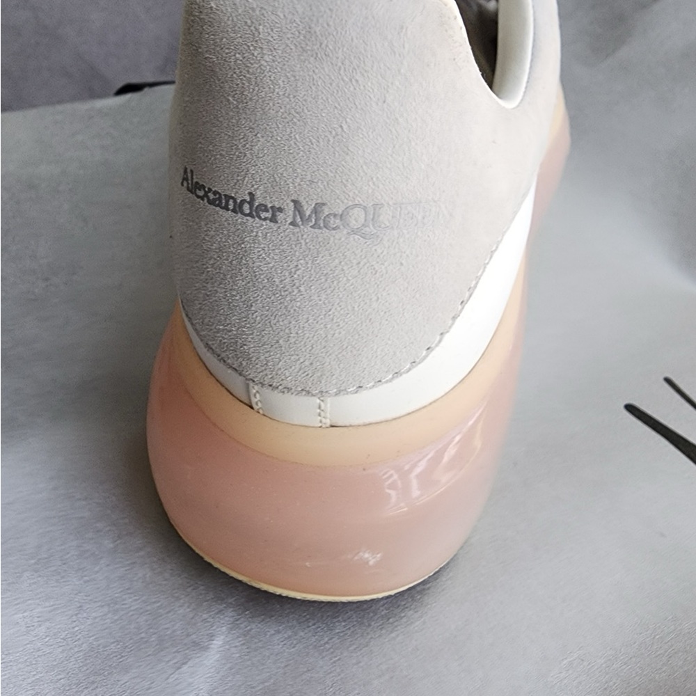 LiAlexander McQueen tennis shoes - Picture 3 of 6